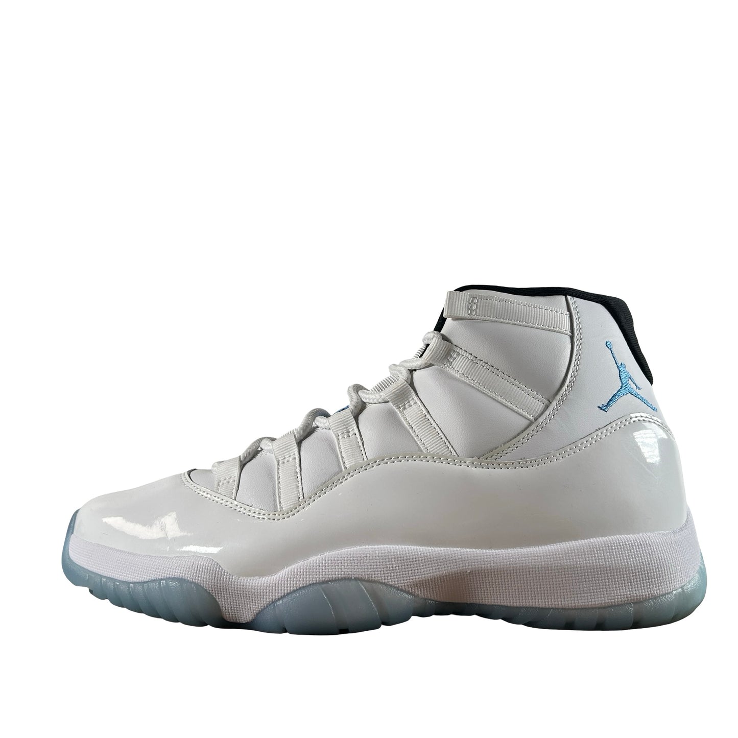 CT8012 104 Jordan 11 Retro Legend Blue (2024) [USED] - 10.5 M (Used) (No Box)