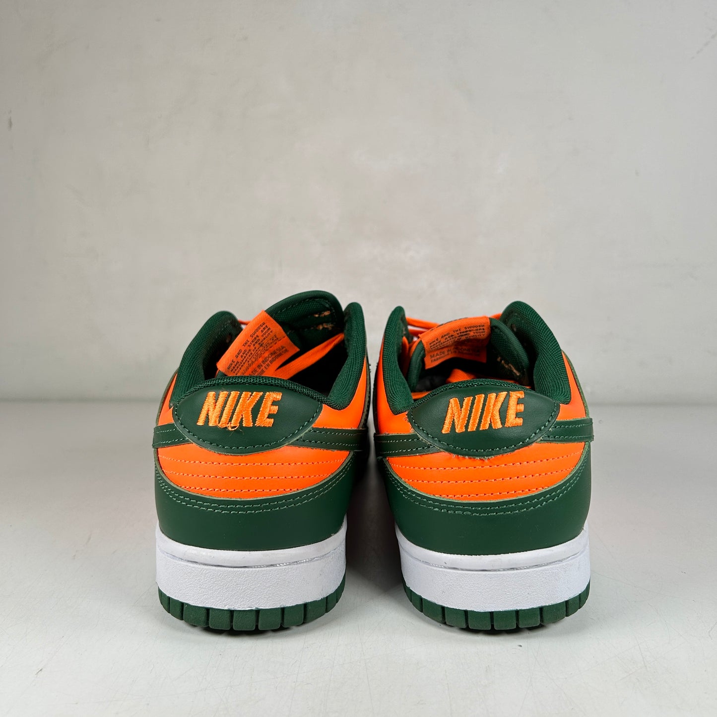 DD1391 300 Nike Dunk Low Retro Miami Hurricanes [USED] - 11 M (Used2)