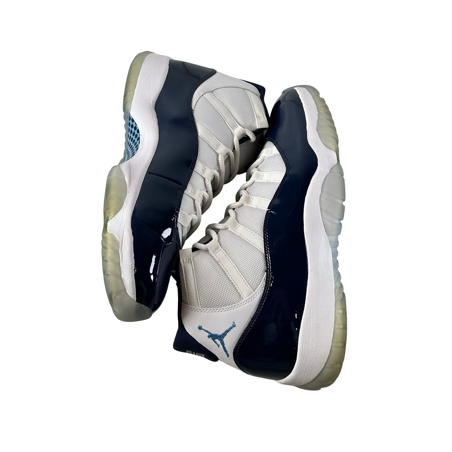 378037 123 Jordan 11 Retro UNC Win Like 82 [USED] - 13 M (Used)
