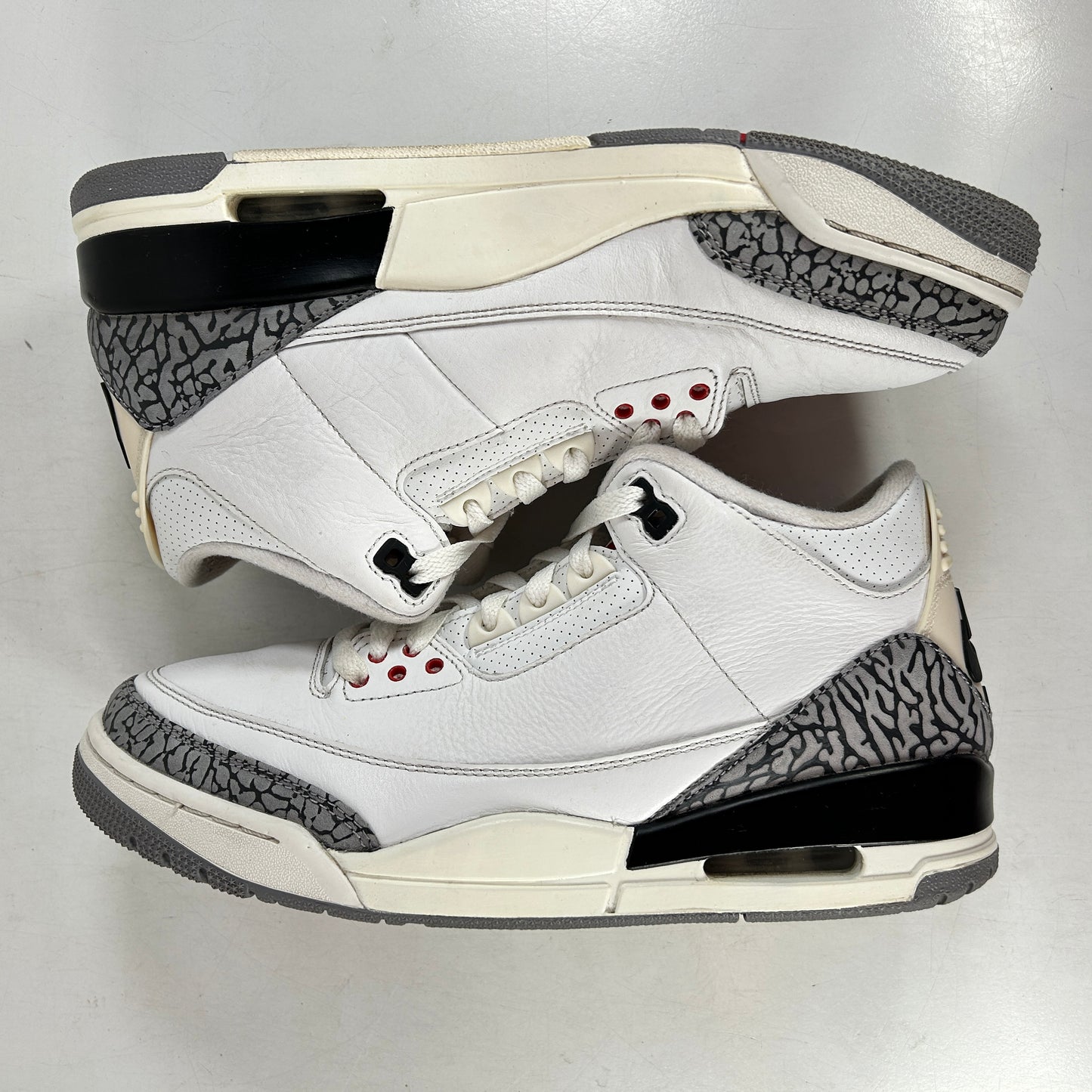 DN3707 100 Jordan 3 Retro White Cement Reimagined [USED] - 9.5 M (Used6)