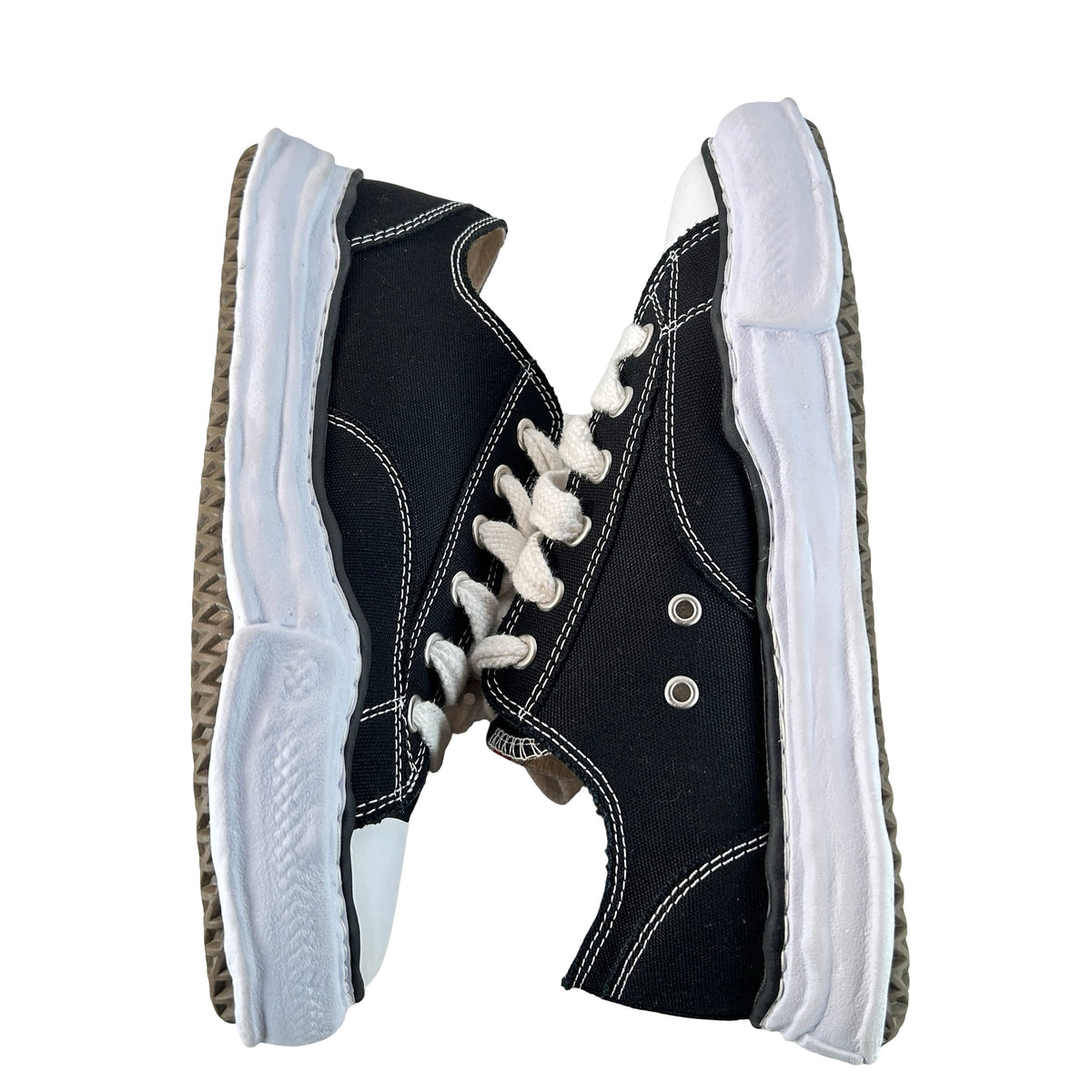 A01FW702 BLK Maison Mihara Yasuhiro Peterson OG Sole Canvas Low Black [USED] - EU 44 (Used)