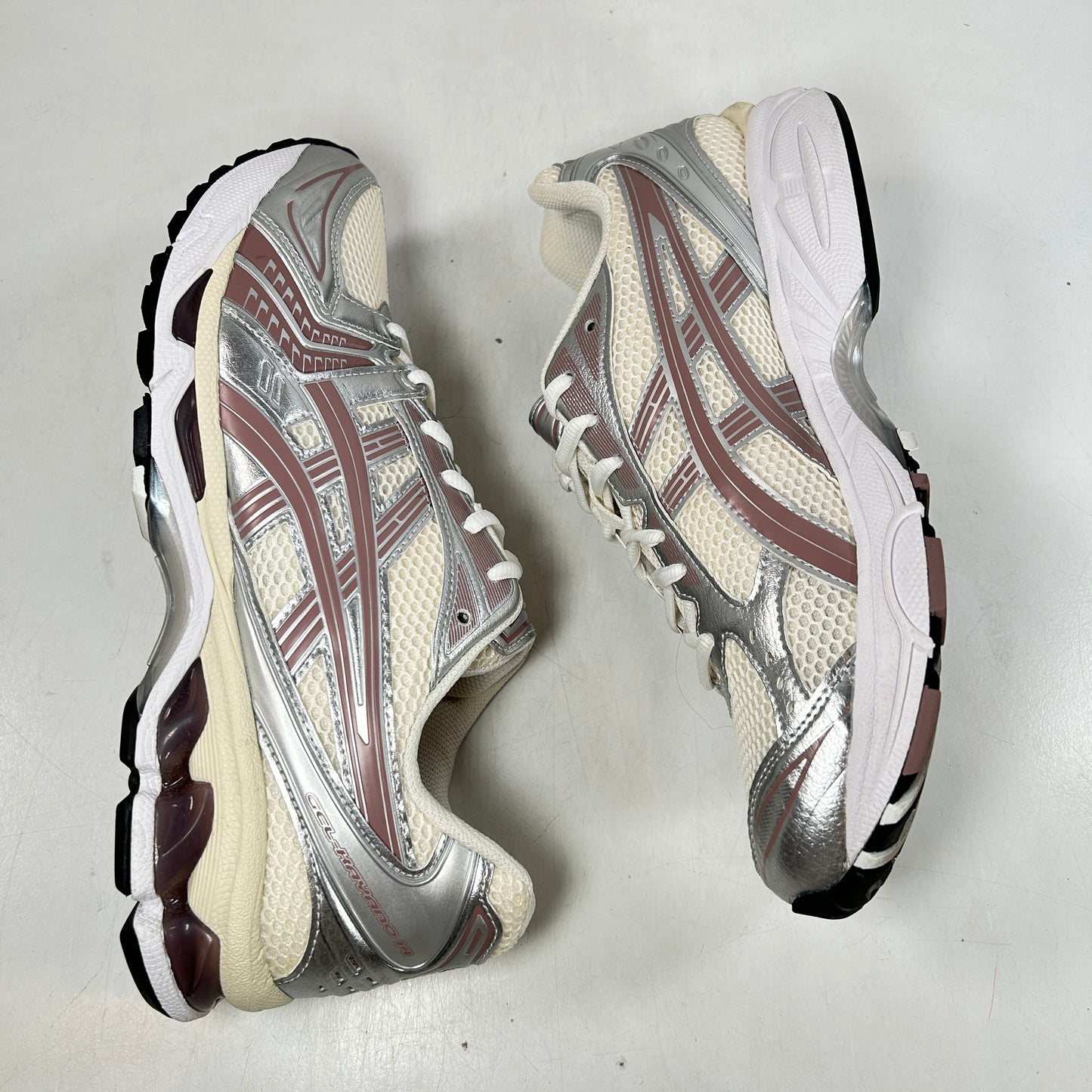 1201A954 101 ASICS Gel-Kayano 14 Kith Cream Antler [USED] - 10.5 M (Used)