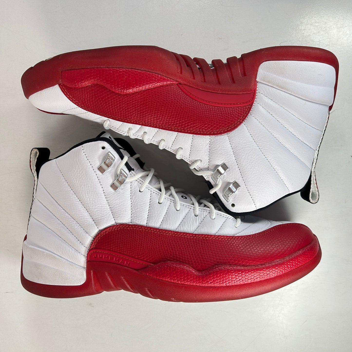 CT8013 116 Jordan 12 Retro Cereza (2023)