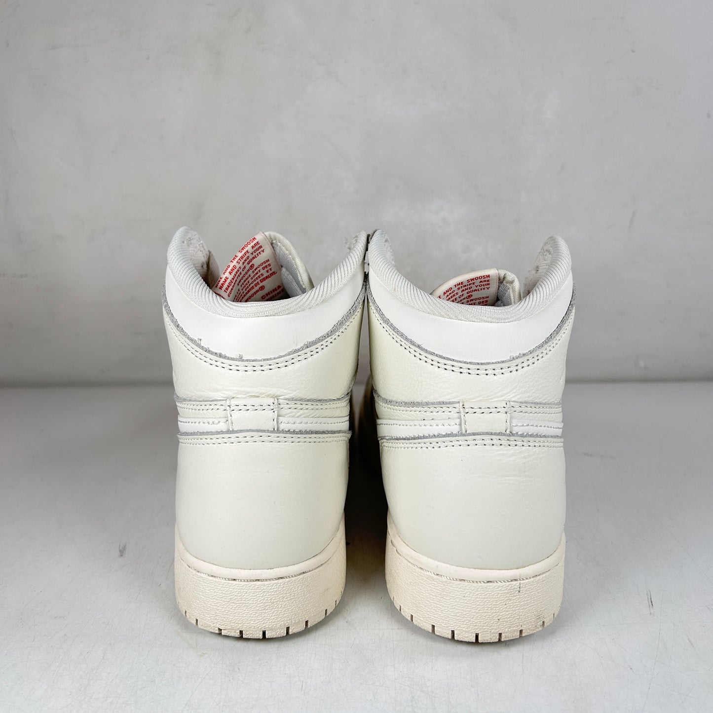 575441 114 Jordan 1 Retro High OG Sail (GS) [USED] - 7 Y (Used)