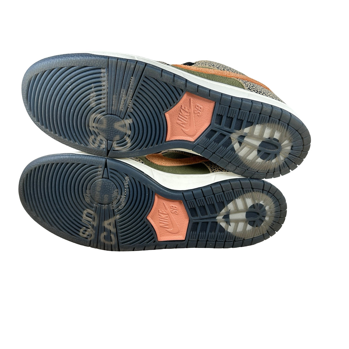 IH3211 200 Nike SB Dunk Low Arts-Rec [USED] - 11 M (Used)