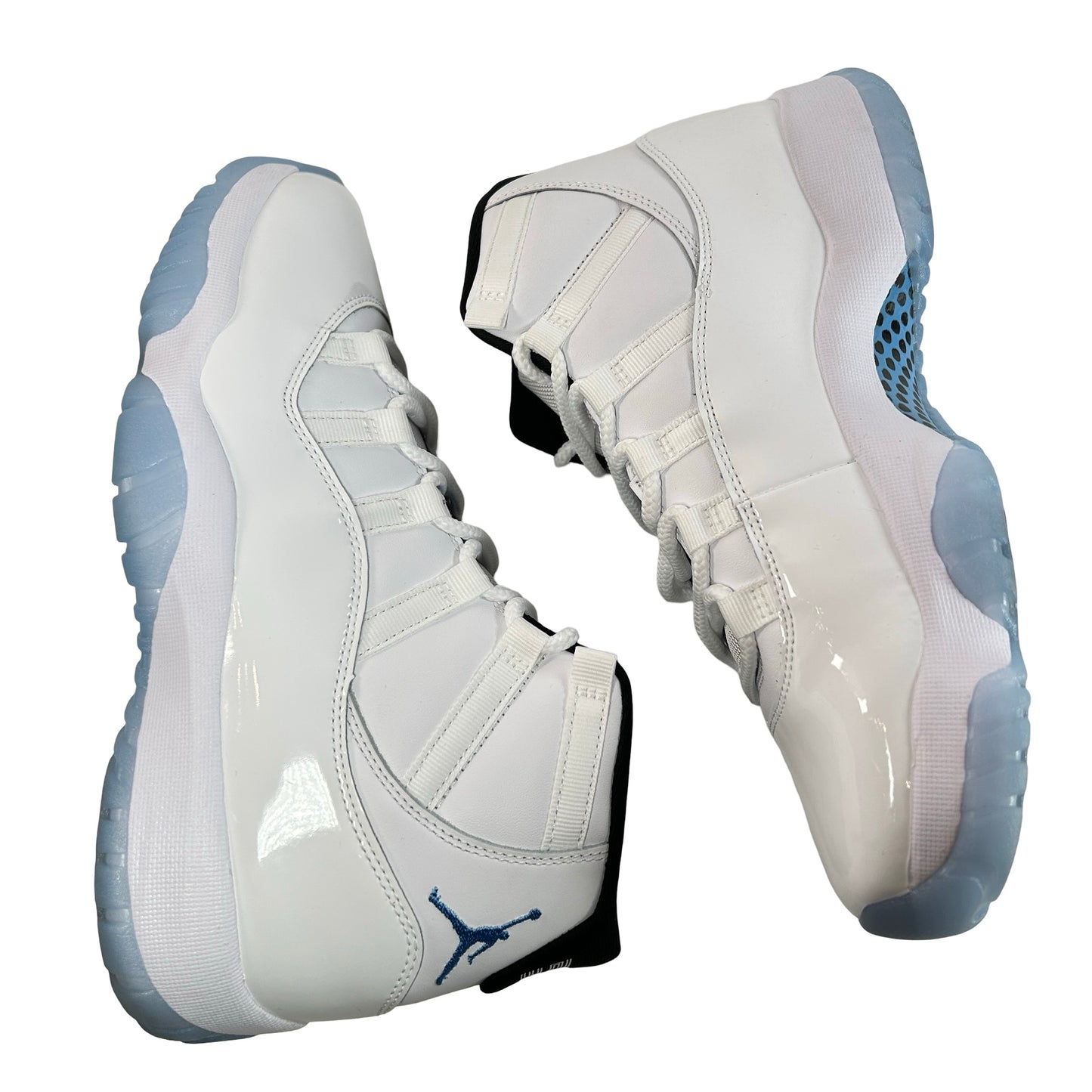 CT8012 104 Jordan 11 Retro Legend Blue (2024) [USED] - 8.5 M (VNDS)