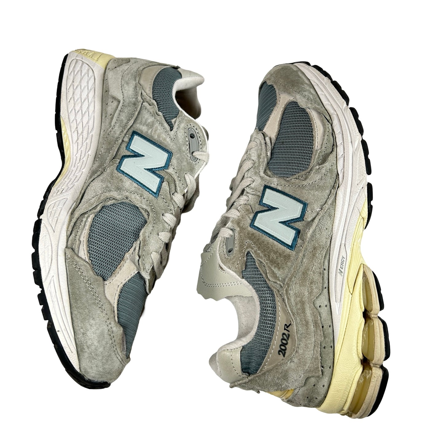 M2002RDD New Balance 2002R Protection Pack Mirage Grey [USED] - 9 M (Used)