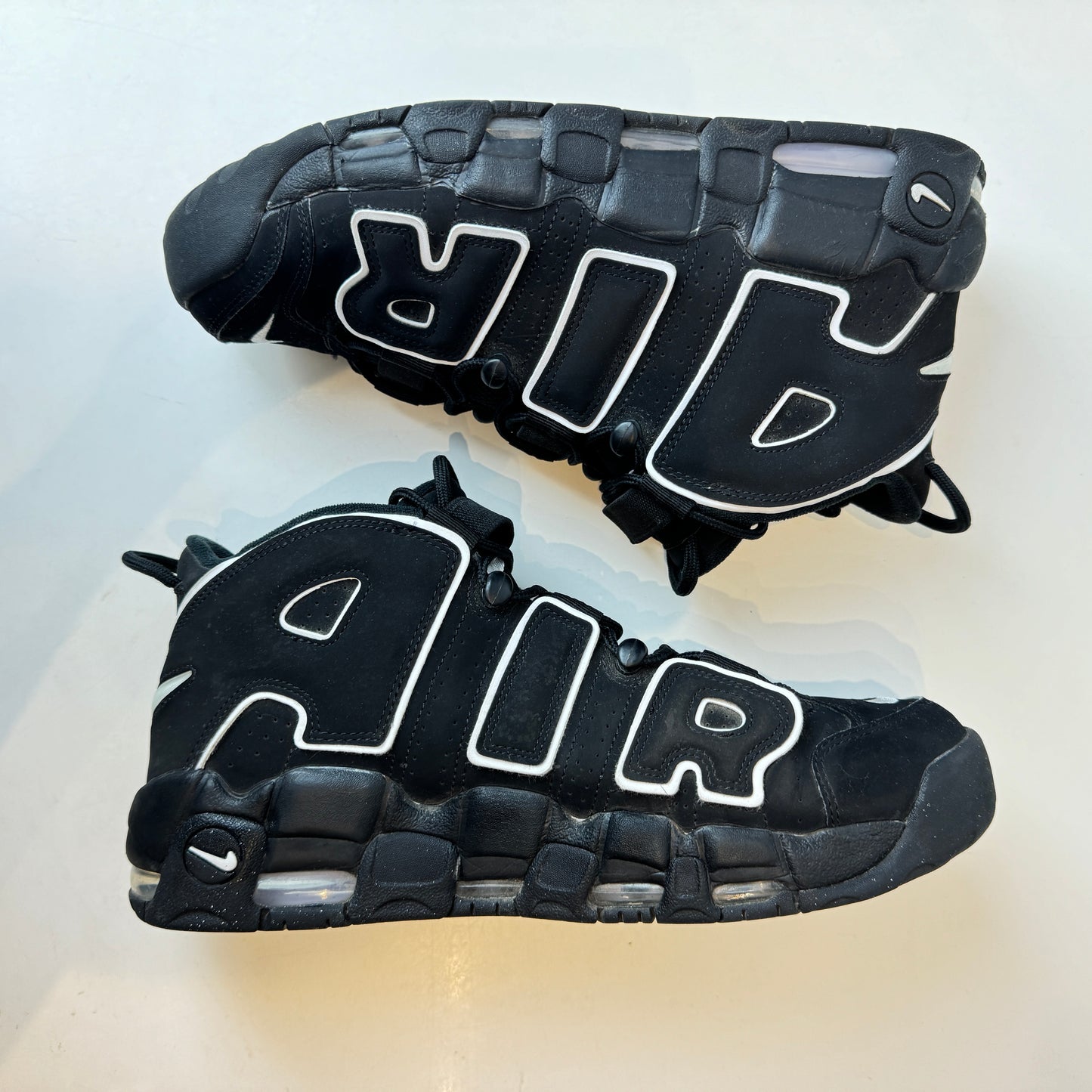 414962 002 Nike Air More Uptempo Black White [USED] - 11.5 M (Used)