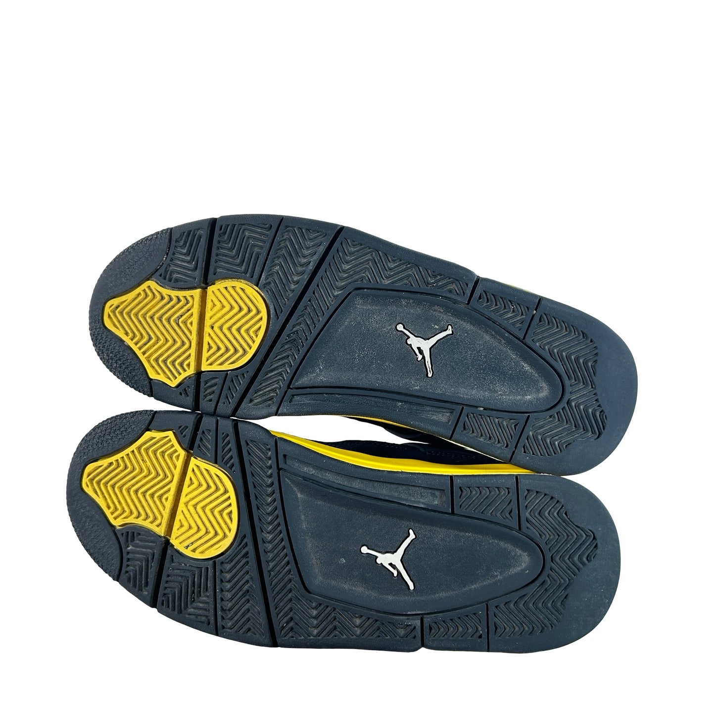 408452 017 Jordan 4 Retro Thunder (2023) (GS) - 7 Y (Used12)