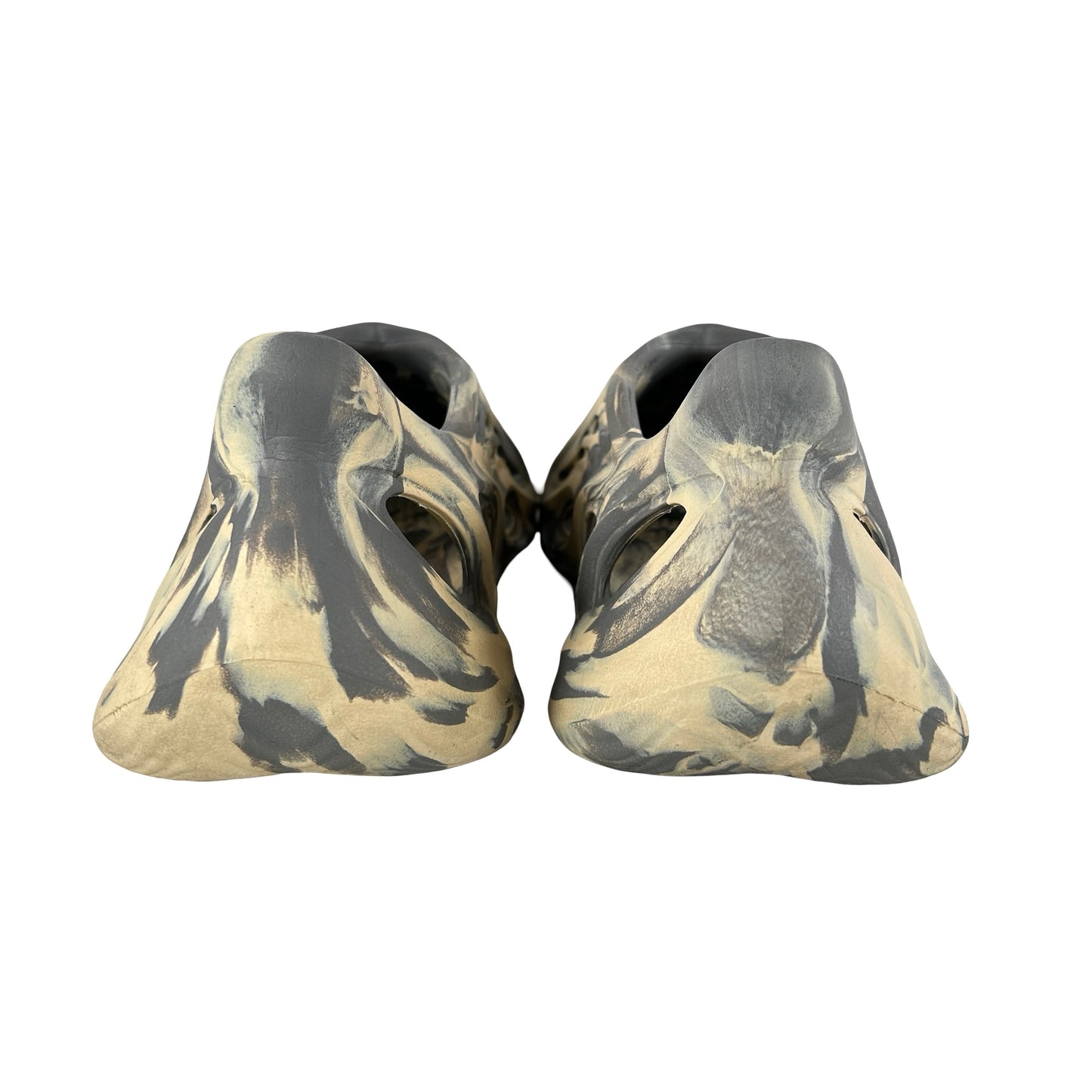 GV7904 adidas Yeezy Foam RNNR MXT Gris Luna