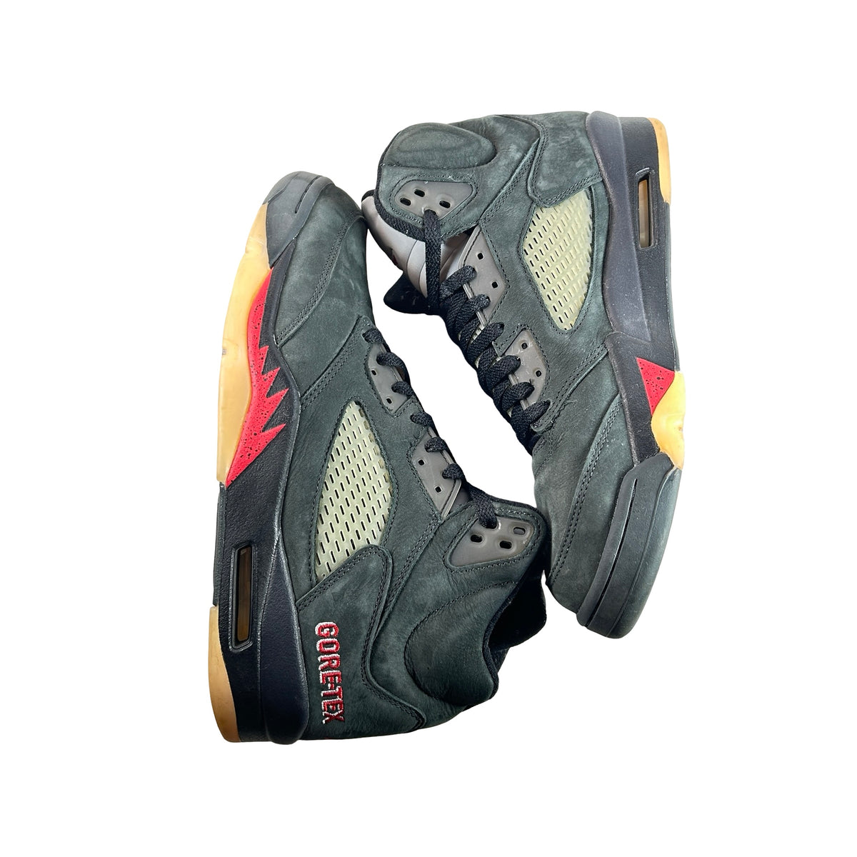 DR0092 001 Jordan 5 Retro Gore-Tex Off Noir (Women's) [USED] - 11.5 W (Used3)