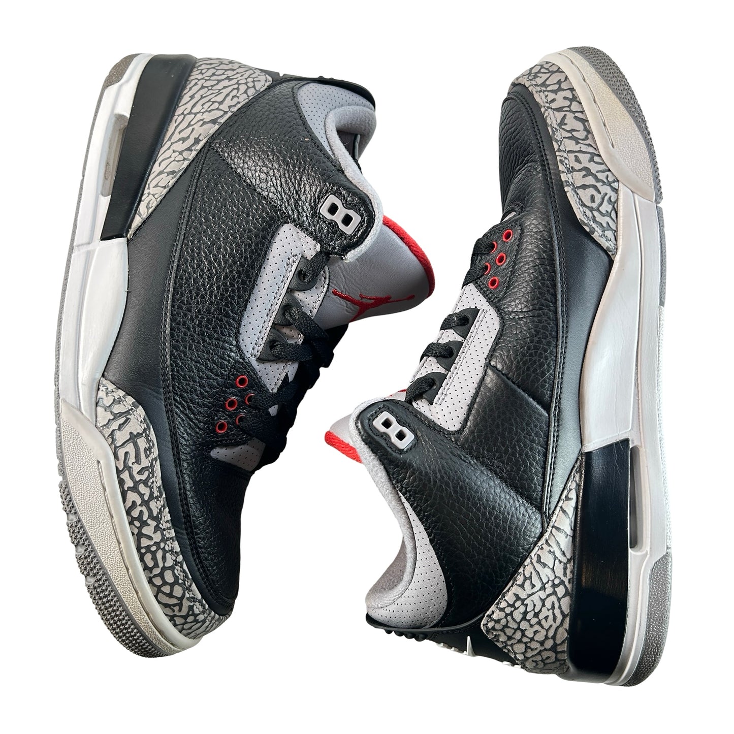854262 001 Jordan 3 Black Cement 2018 [USED] - 11.5 M (Used) (Replace Box)