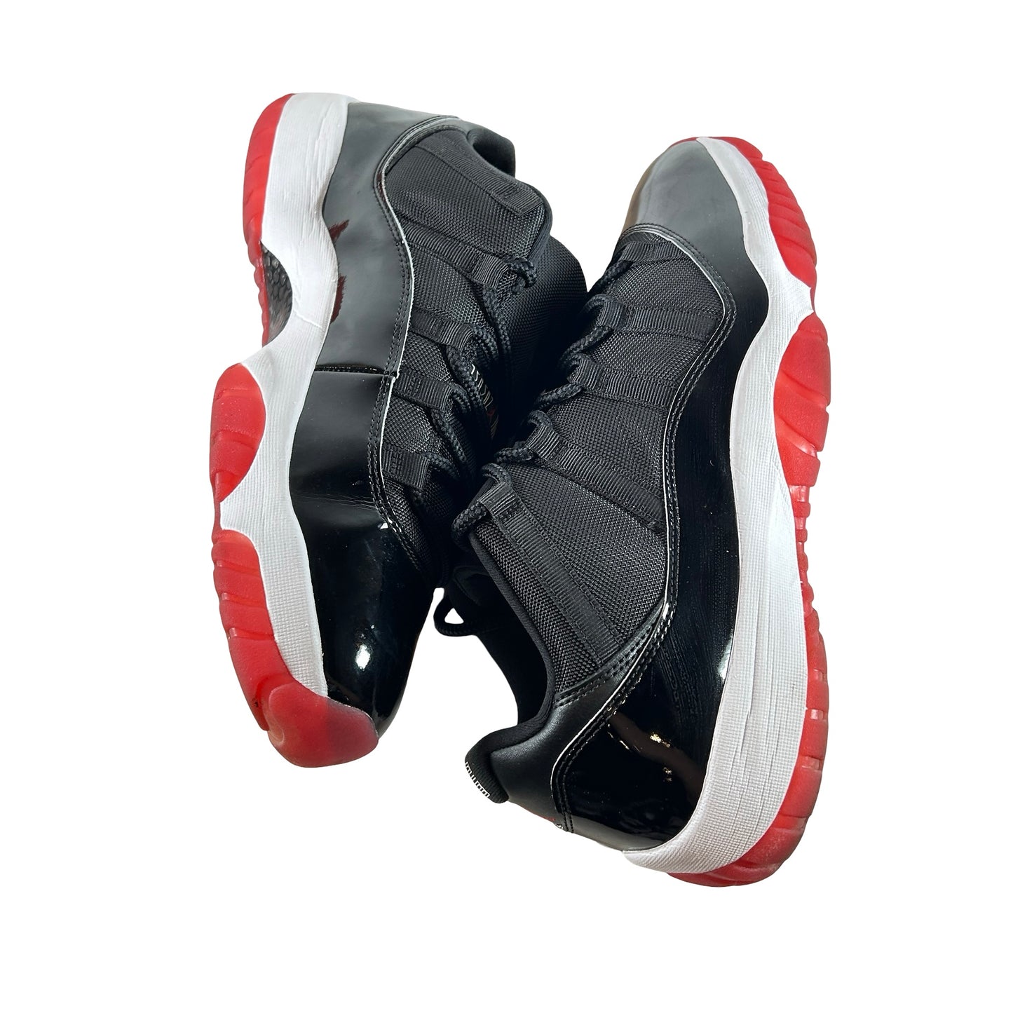 FV5104 006 Jordan 11 Retro Low Bred (2025) - 14 M (Used)