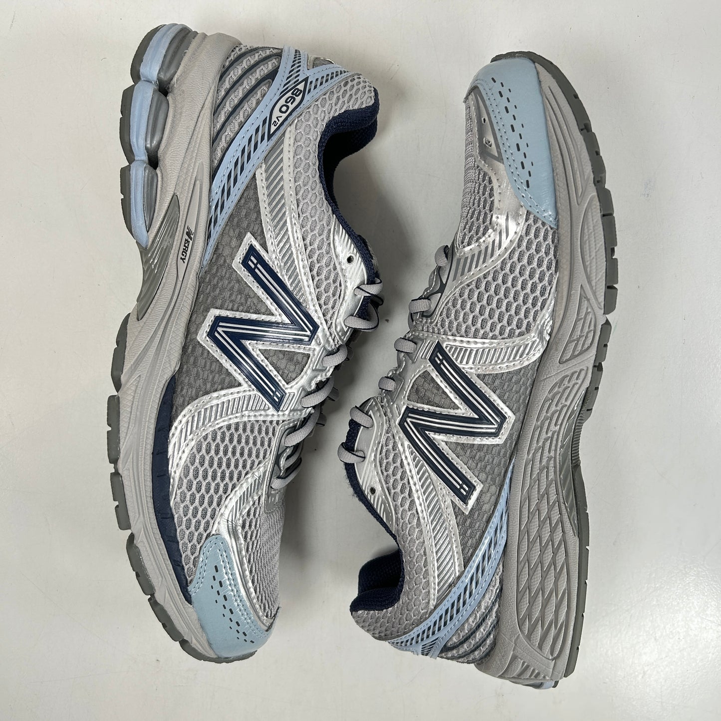 ML860BB2 New Balance 860v2 Milky Way Pack Arctic Grey [USED] - 9 M (VNDS)