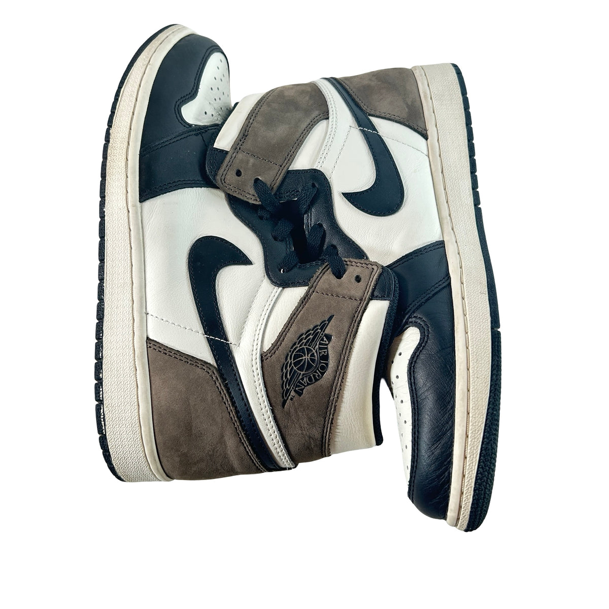 555088 105 Jordan 1 Mocha [USED] - 10.5 M (Used16)