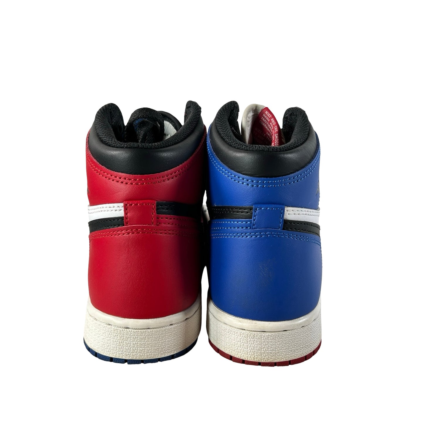 575441 026 Jordan 1 Retro Top 3 (GS) [USED] - 6.5 Y (Used)