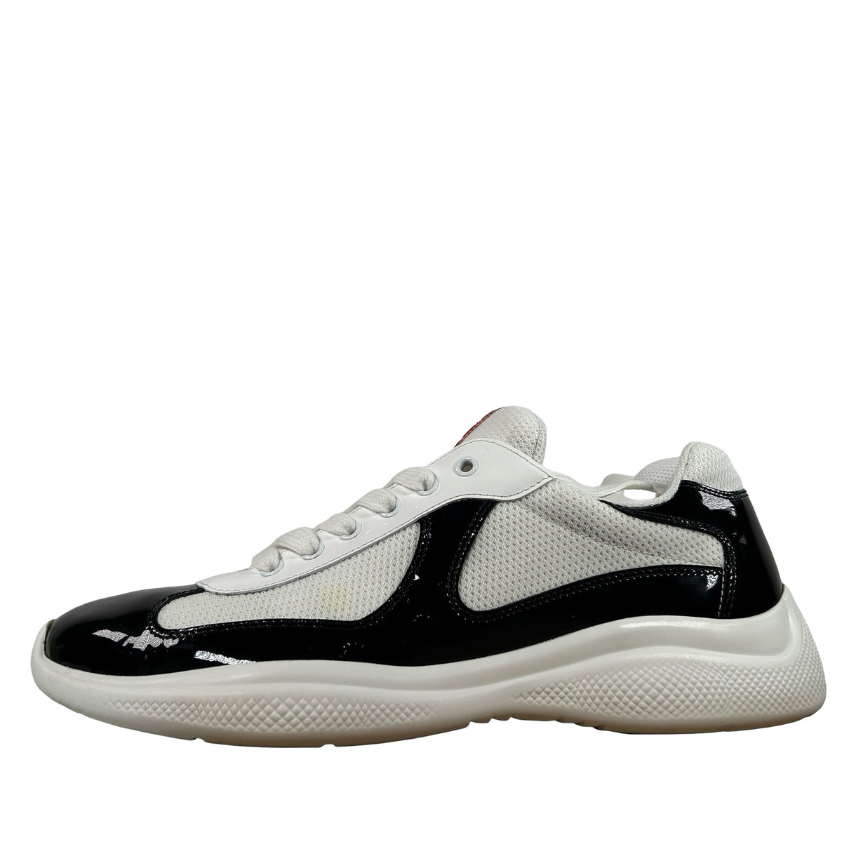 4E3400 3LGP F0967 Prada America's Cup White Black [USED] - PRADA 9.5 / US 10.5
