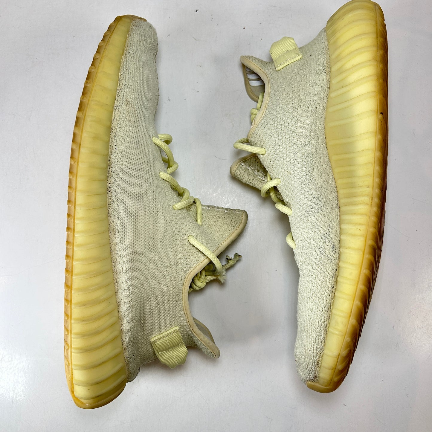 F36980 adidas Yeezy Boost 350 V2 Butter [USED] - 12.5 M (Used)