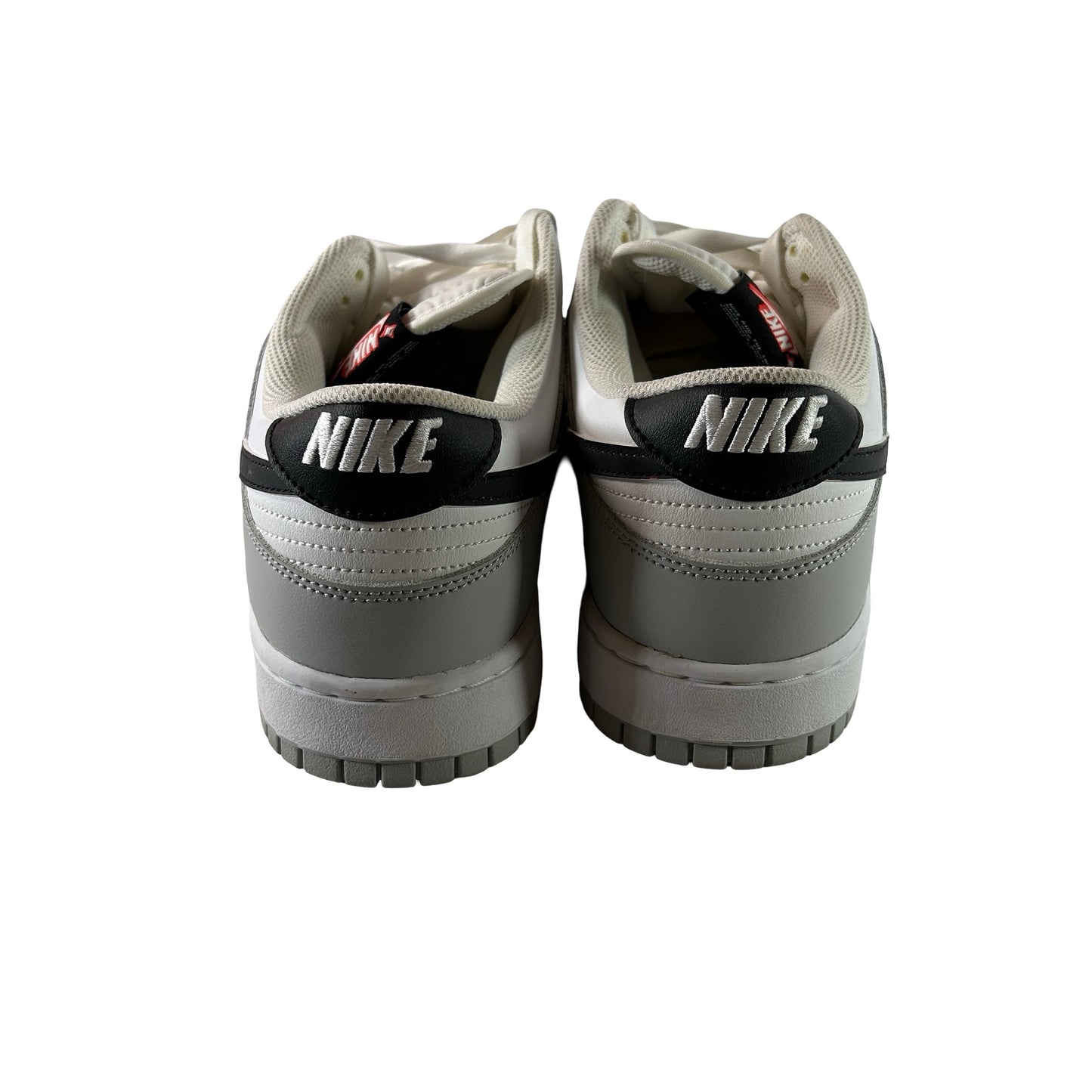 DR9654 001 Nike Dunk Low SE Lotería Pack Gris Niebla