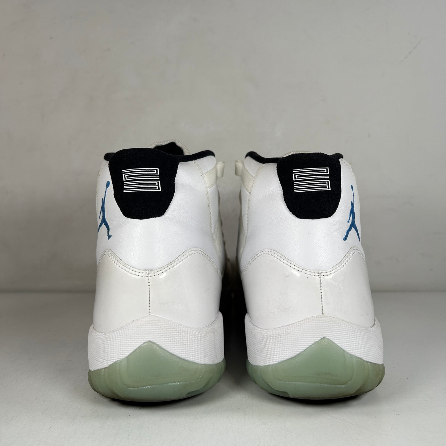 378037 117 Jordan 11 Retro Legend Blue (2014) [USED] - 14 M (Used) (No Box)