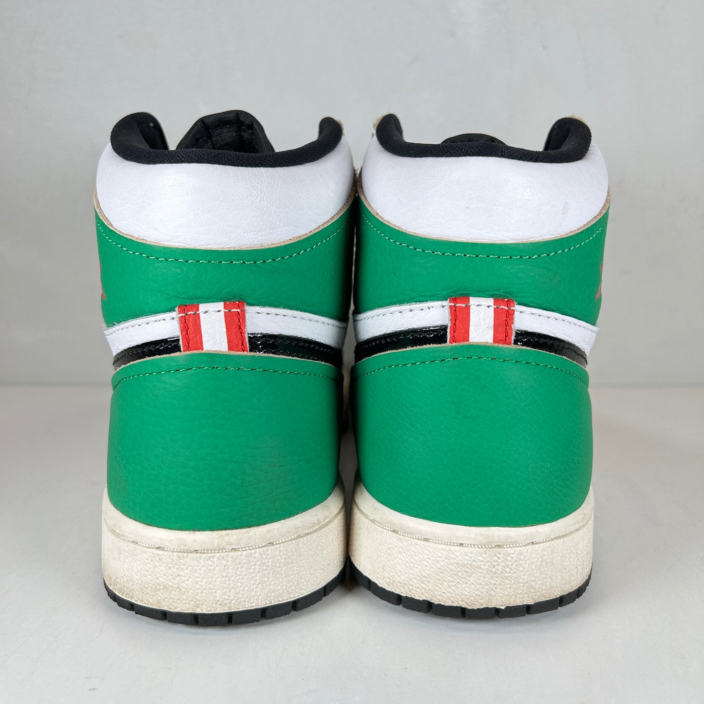 DB4612 300 Jordan 1 Lucky Green [USED] - 8.5 W (Used)