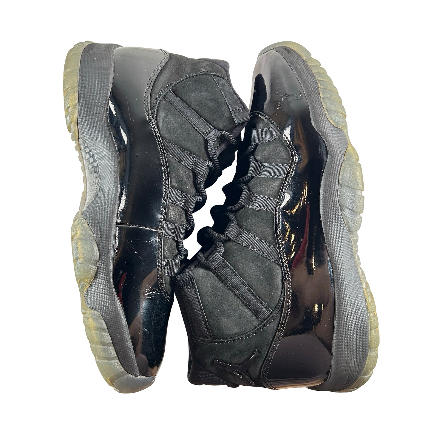 378037 005 Jordan 11 Retro Cap and Gown [USED] - 10.5 M (Used) (No Box)