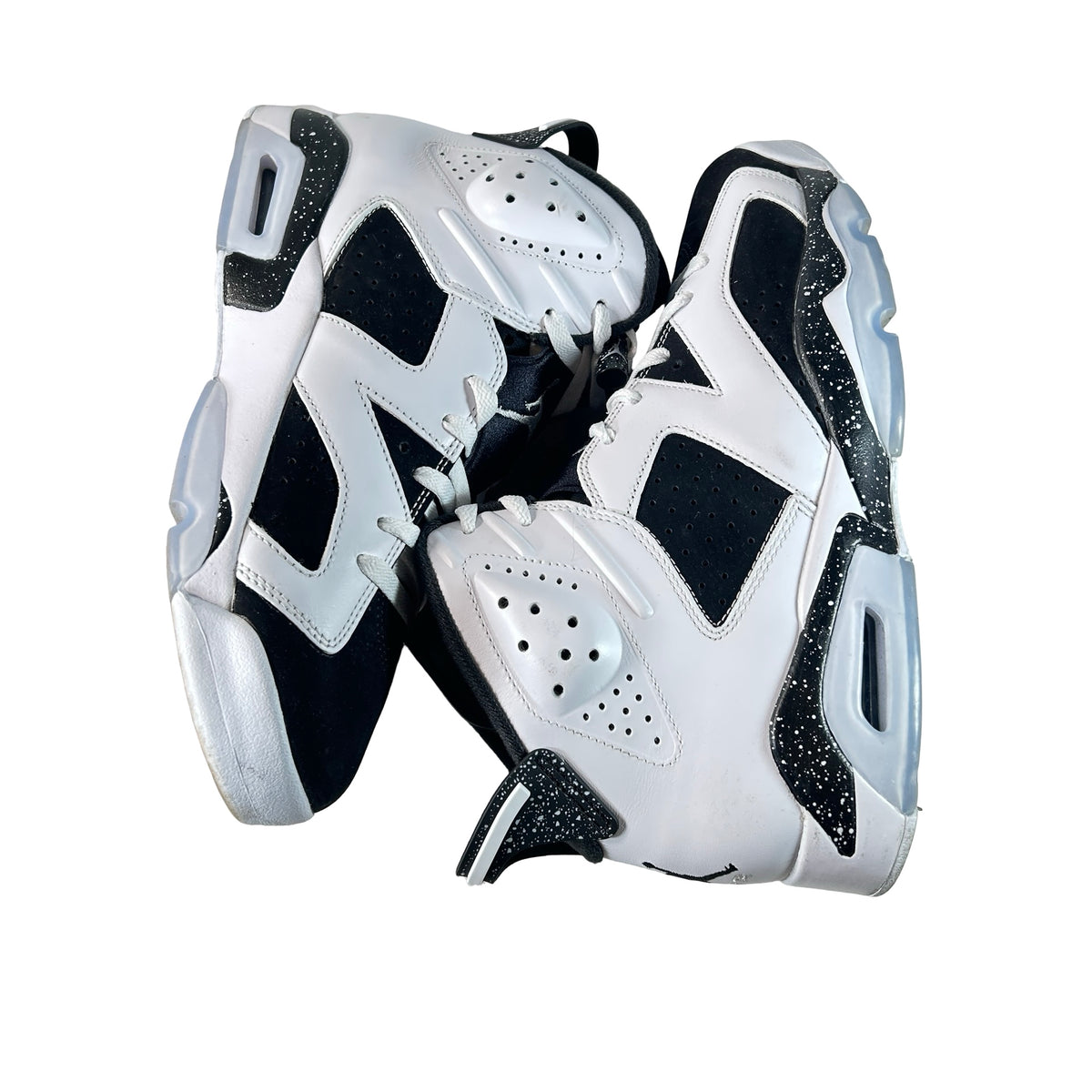 CT8529 108 Air Jordan 6 Retro Oreo (2026) [USED] - 10 M (Used)