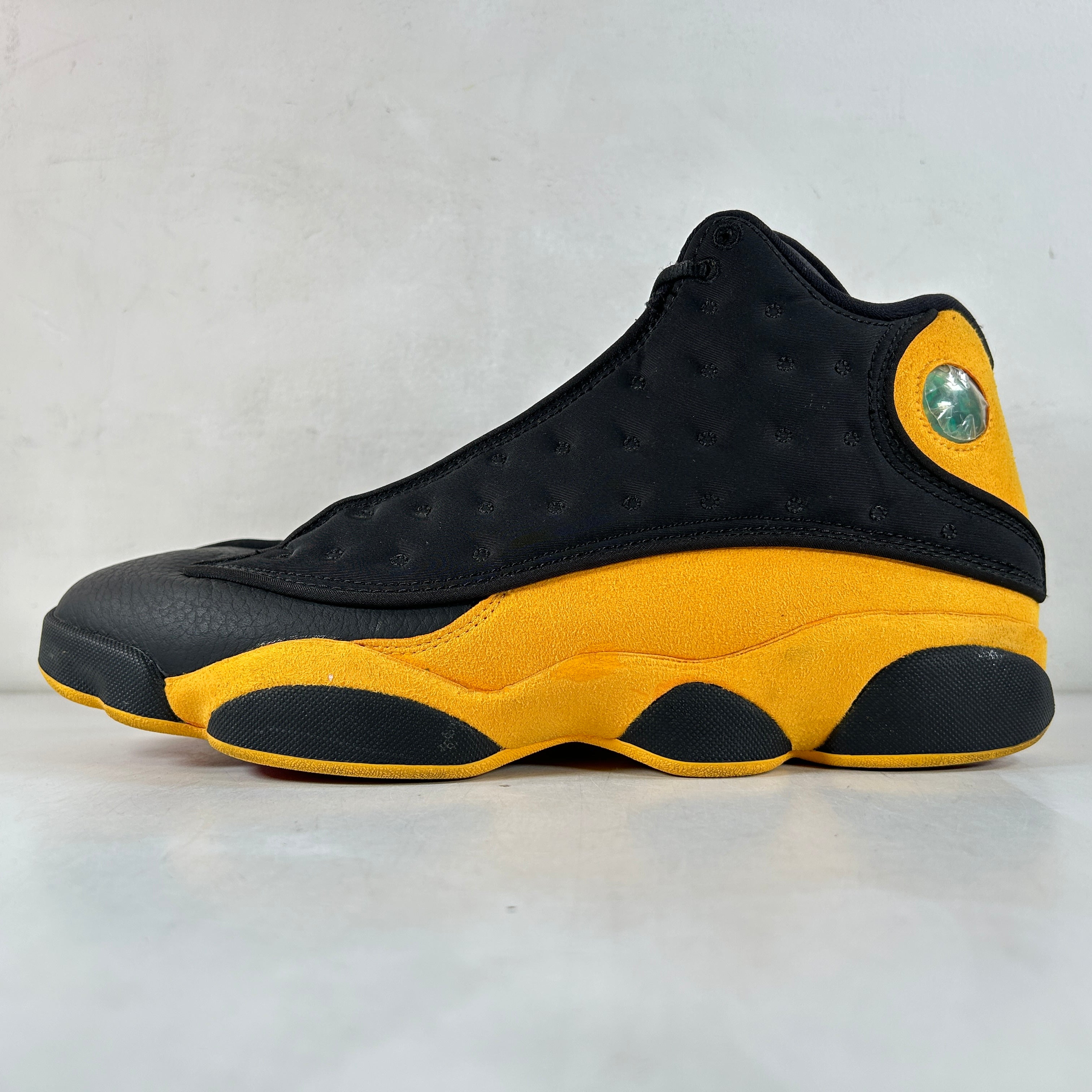 Jordan 13 class of 2002 best sale