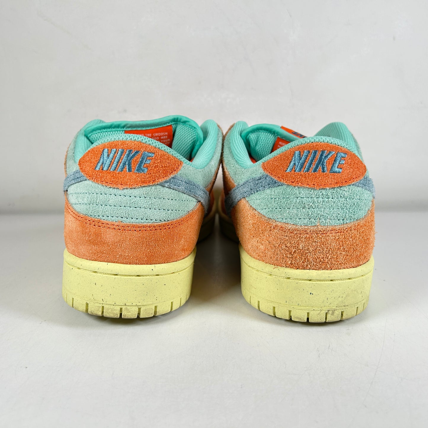 DV5429 800 Nike SB Dunk Low Naranja Esmeralda Rise