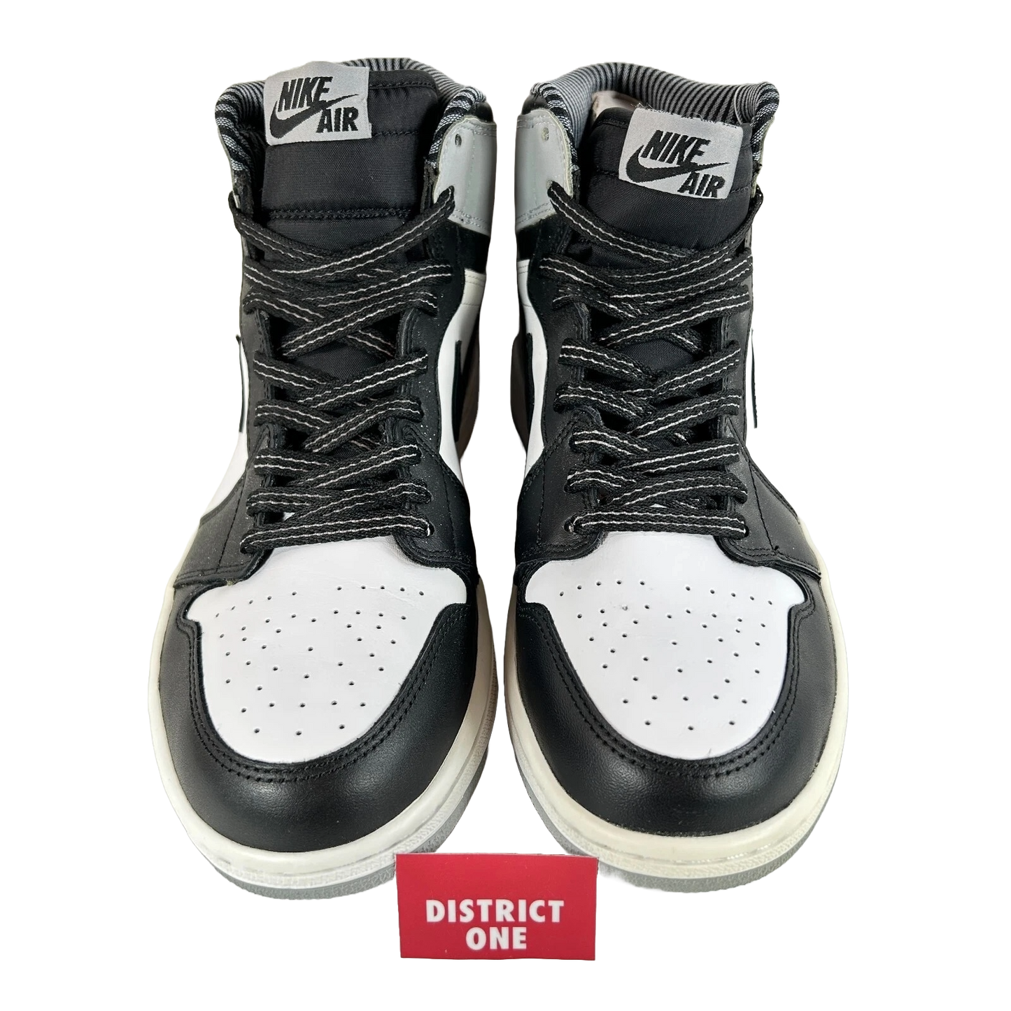 555088 104 Jordan 1 Retro Barons - 10.5 M (Yellowing) (Damaged Box)