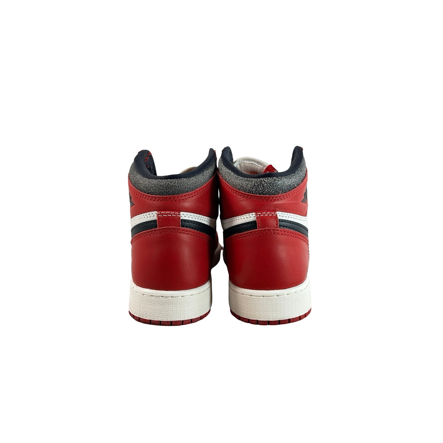 FD1437 612 Jordan 1 Retro High OG Chicago Lost and Found (GS) [USED] - 5.5 Y (Used4)