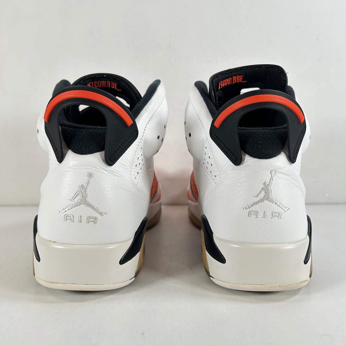 384664 145 Jordan 6 Retro Gatorade Like Mike White [USED] - 10.5 M (Used)
