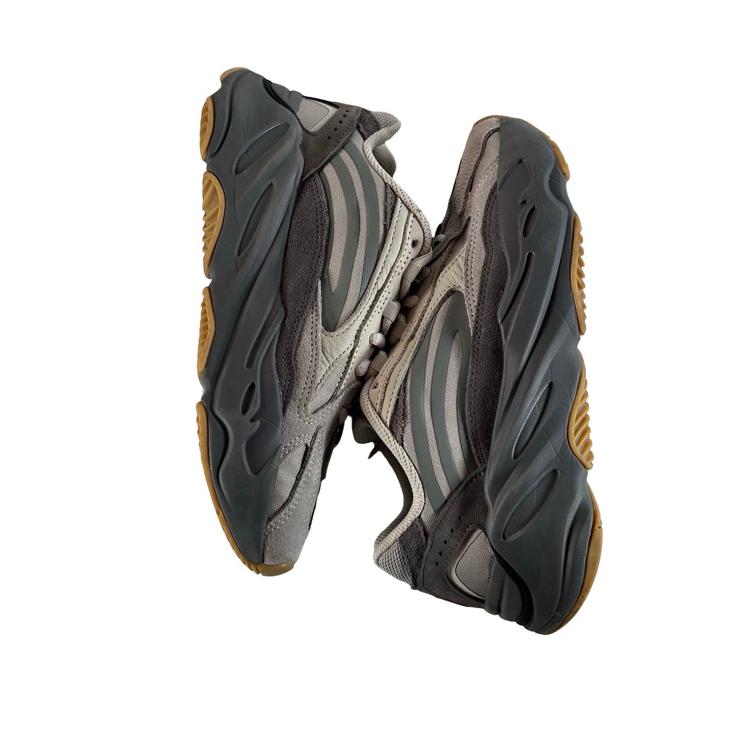 FU7914 Yeezy Boost 700 V2 Tephra [USED] - 5.5 M (Used)