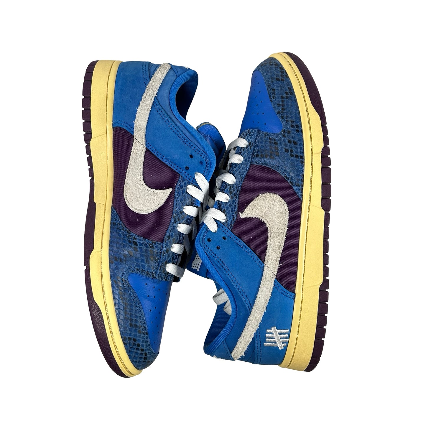 DH6508 400 Nike Dunk Low Undefeated 5 On It Dunk vs.AF1