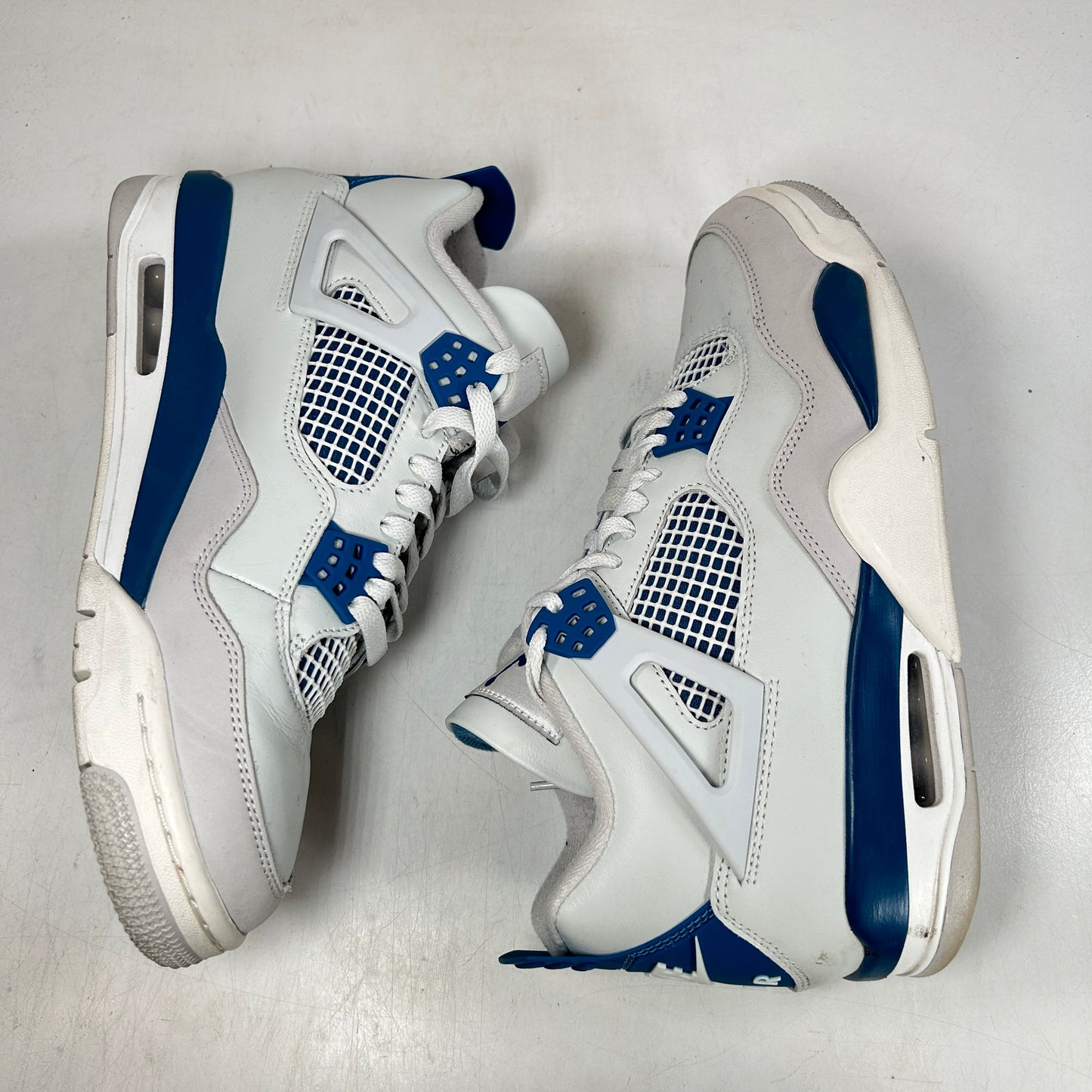 FV5029 141 Jordan 4 Retro Military Blue (2024) [USED] - 9 M (Used5)