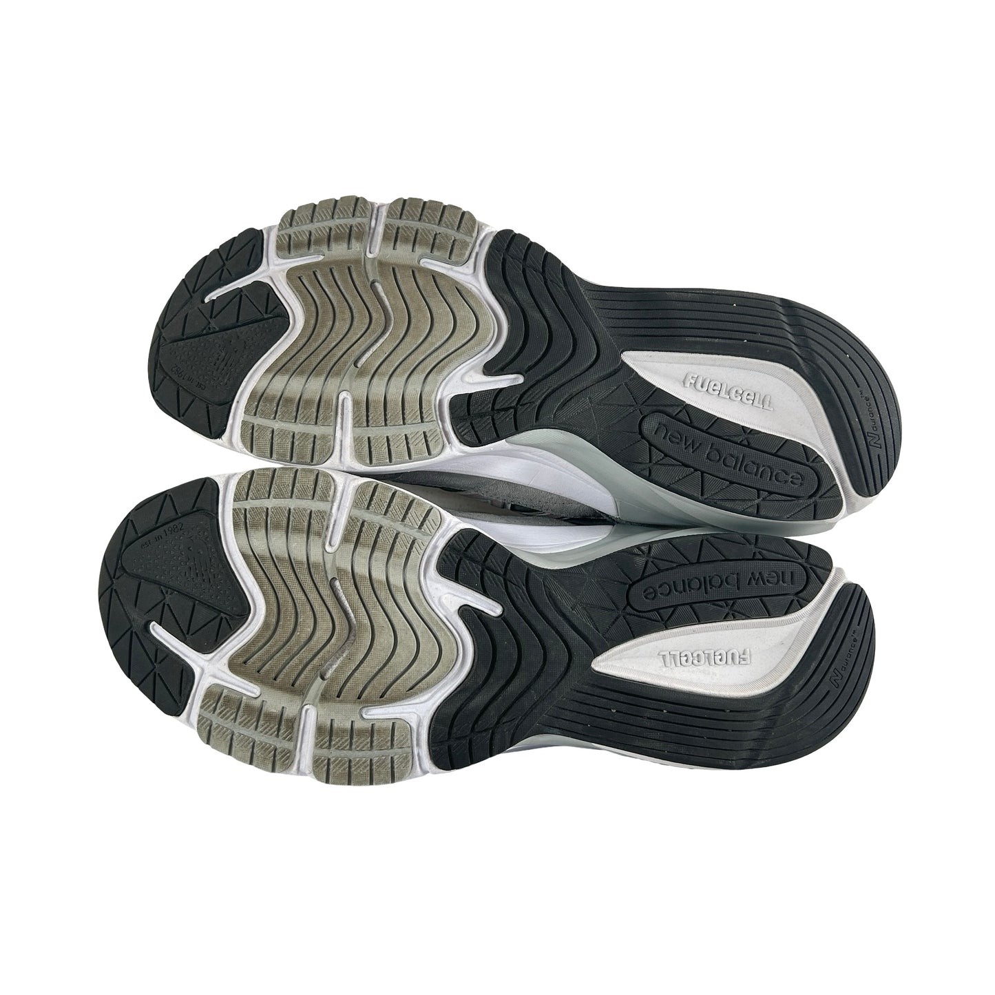 M990GL6 New Balance 990v6 MiUSA Grey [USED] - 9.5 M (Used) (No Box)