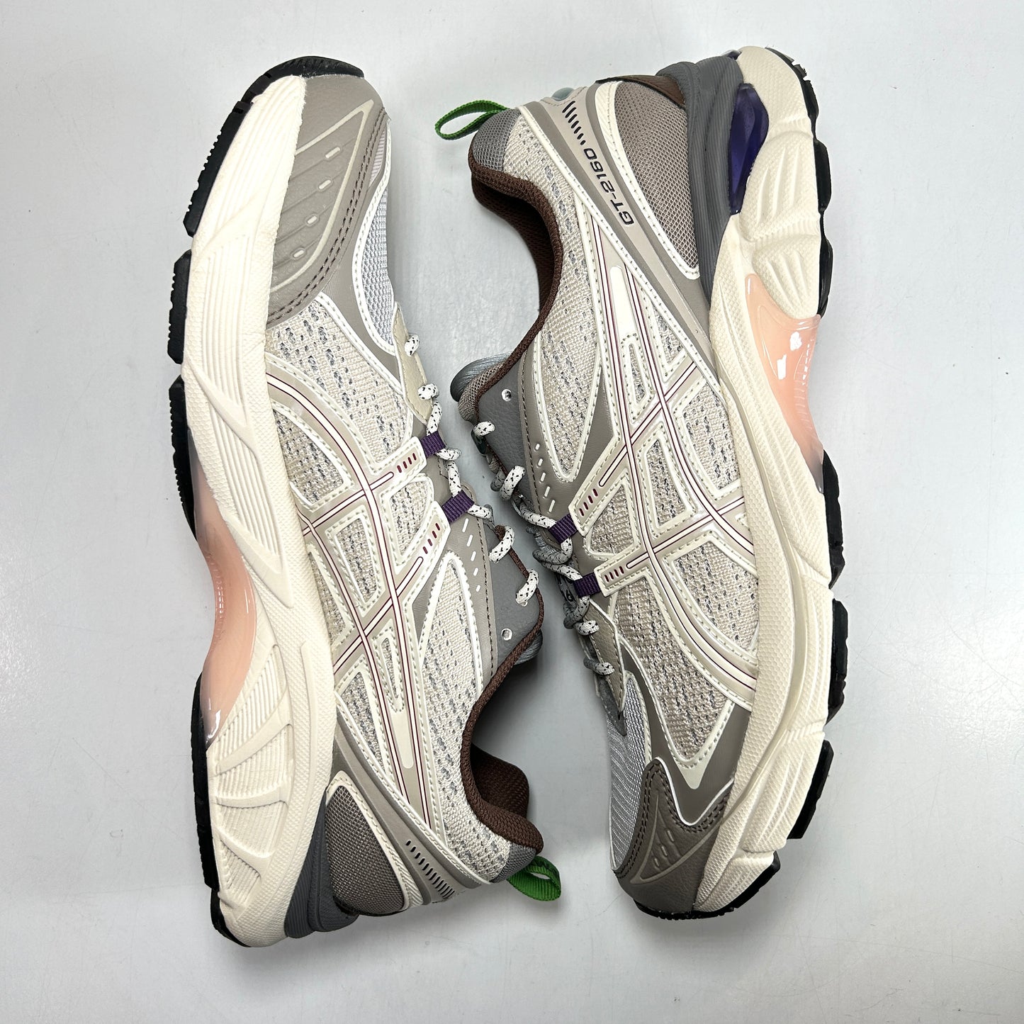 1203A426 100 ASICS GT-2160 Wood Wood [USED] - 9.5 M (Used)