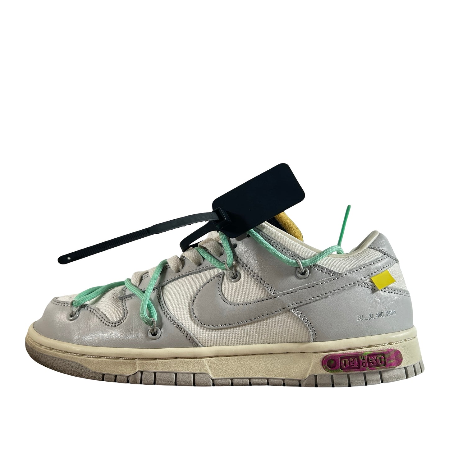 DM1602 114 Nike Dunk Low Off-White Lot 4 [USED] - 7 M (Used)