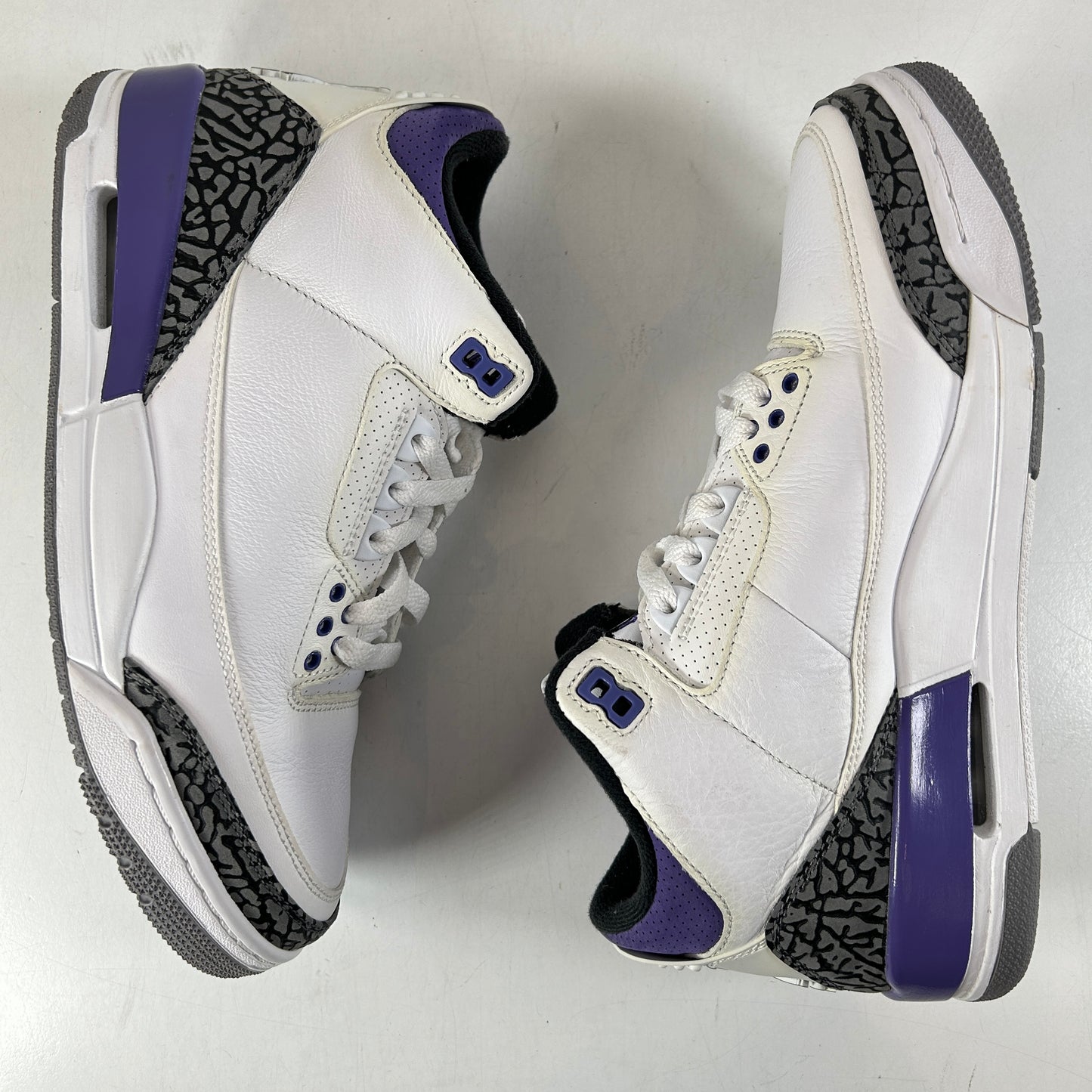 CT8532 105 Jordan 3 Retro Dark Iris [USED] - 8.5 M (Used)