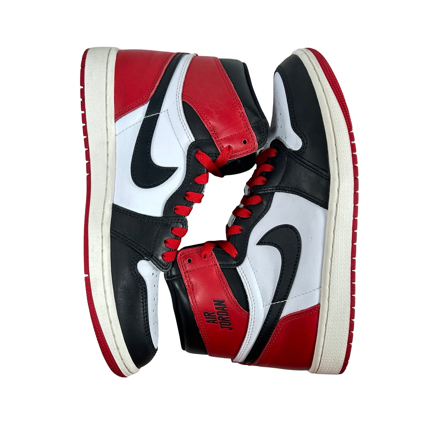 DZ5485 106 Air Jordan 1 High OG Black Toe Reimagined [USED] - 9 M (Used4)