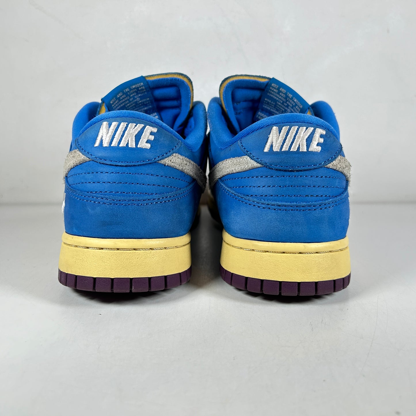 DH6508 400 Nike Dunk Low Undefeated 5 On It Dunk vs.AF1