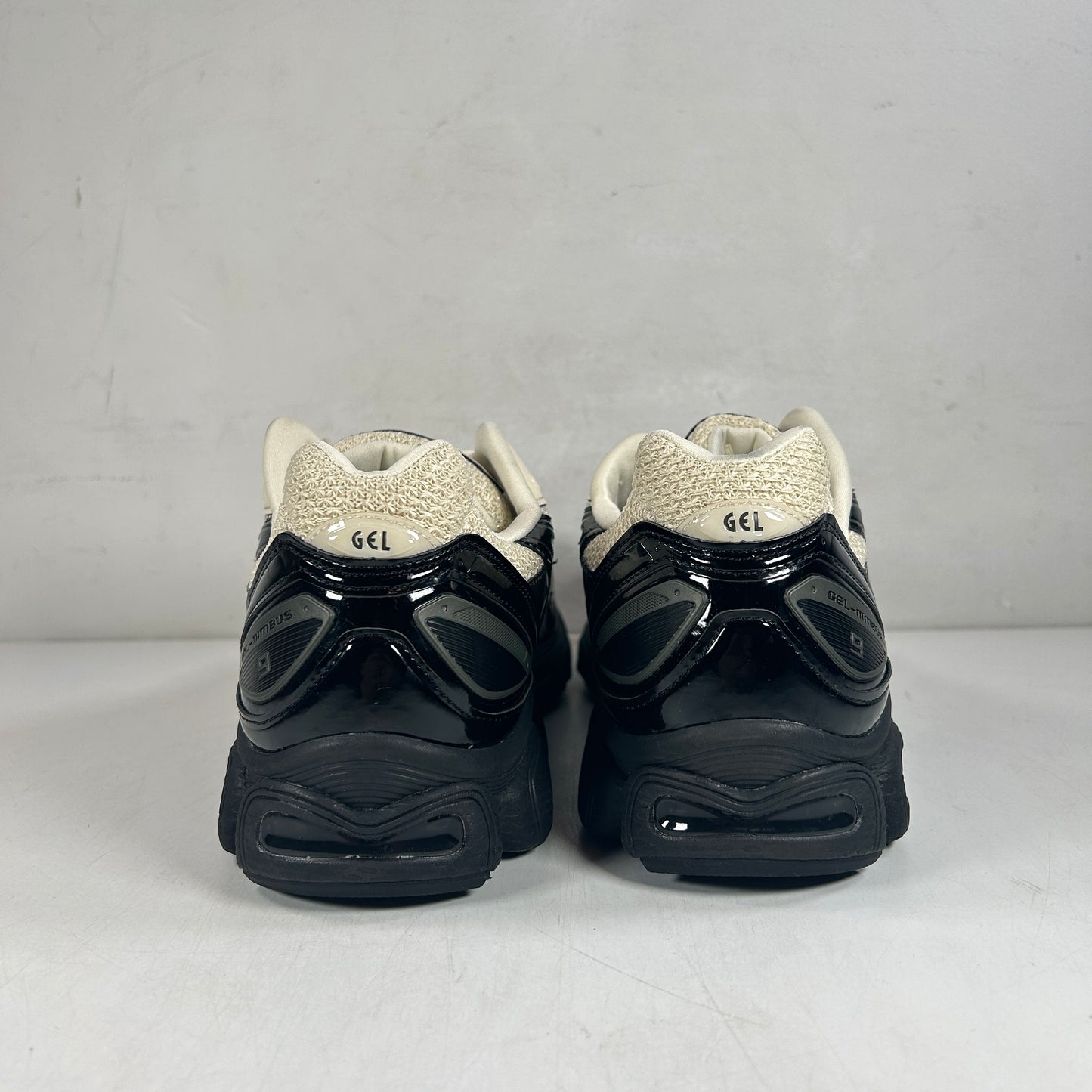 1203A475 250 ASICS Gel-Nimbus 9 Vanilla Black [USED] - 12 M (VNDS)