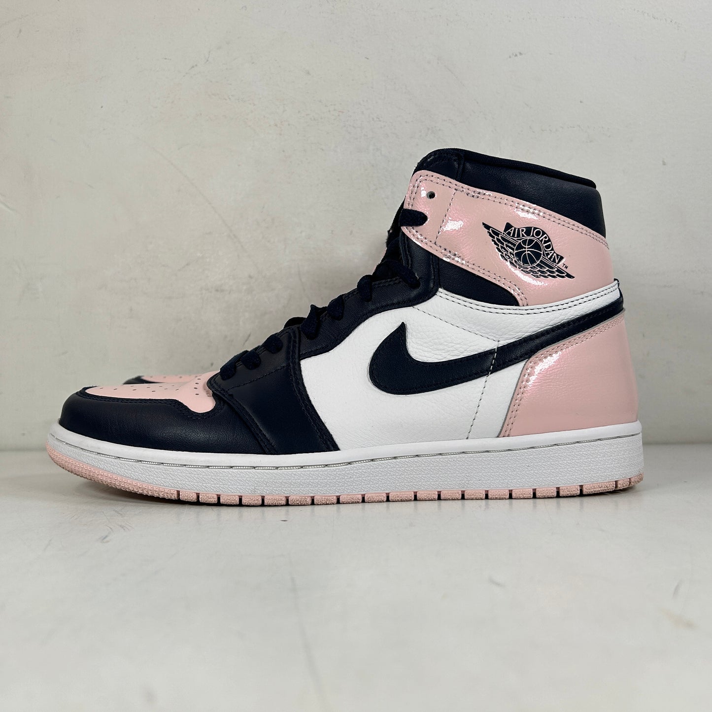 DD9335 641 Jordan 1 Retro High OG Atmosphere (Women's) [USED] - 11.5 W (Used2)