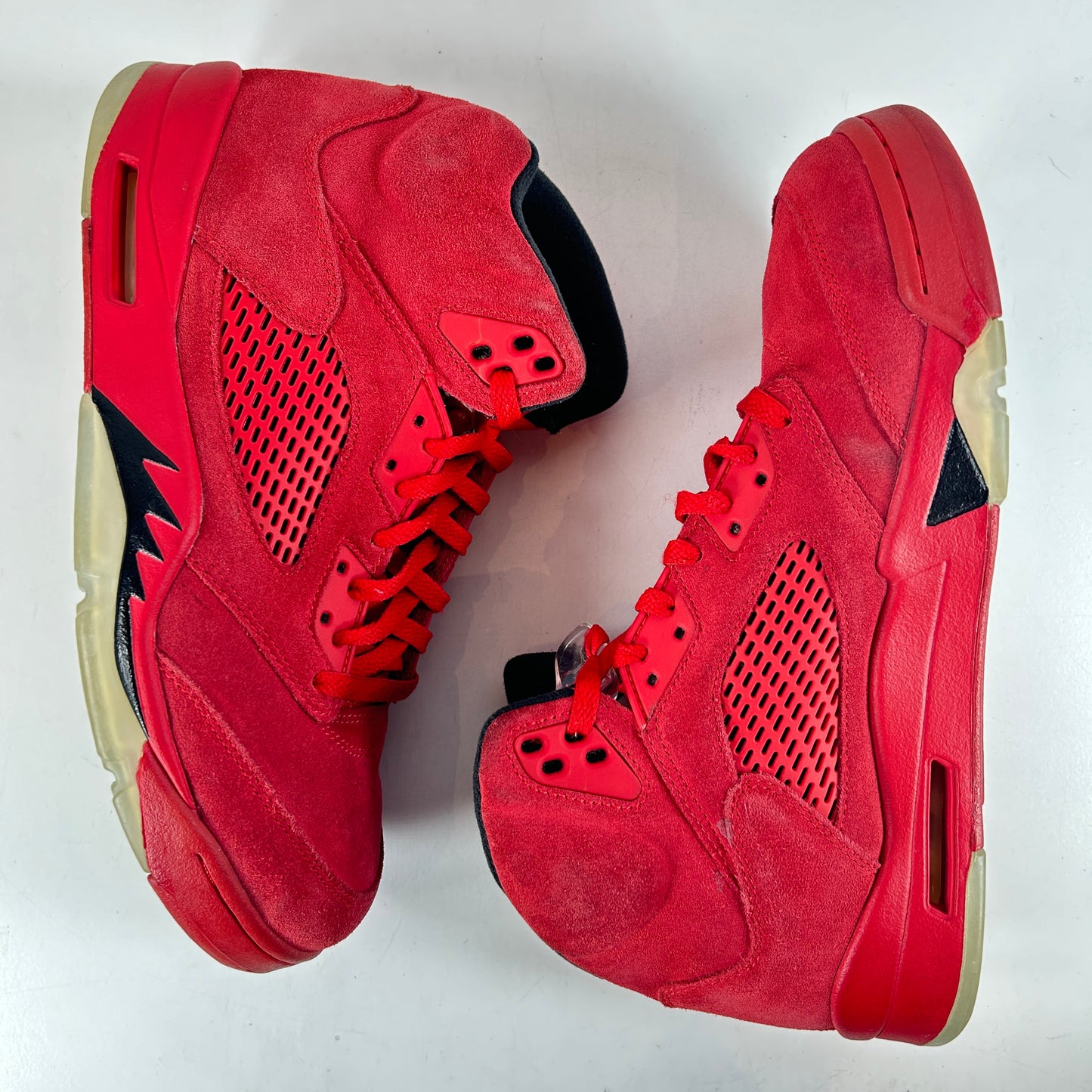 136027 602 Jordan 5 Retro Red Suede [USED] - 10.5 M (Used) (No Box)