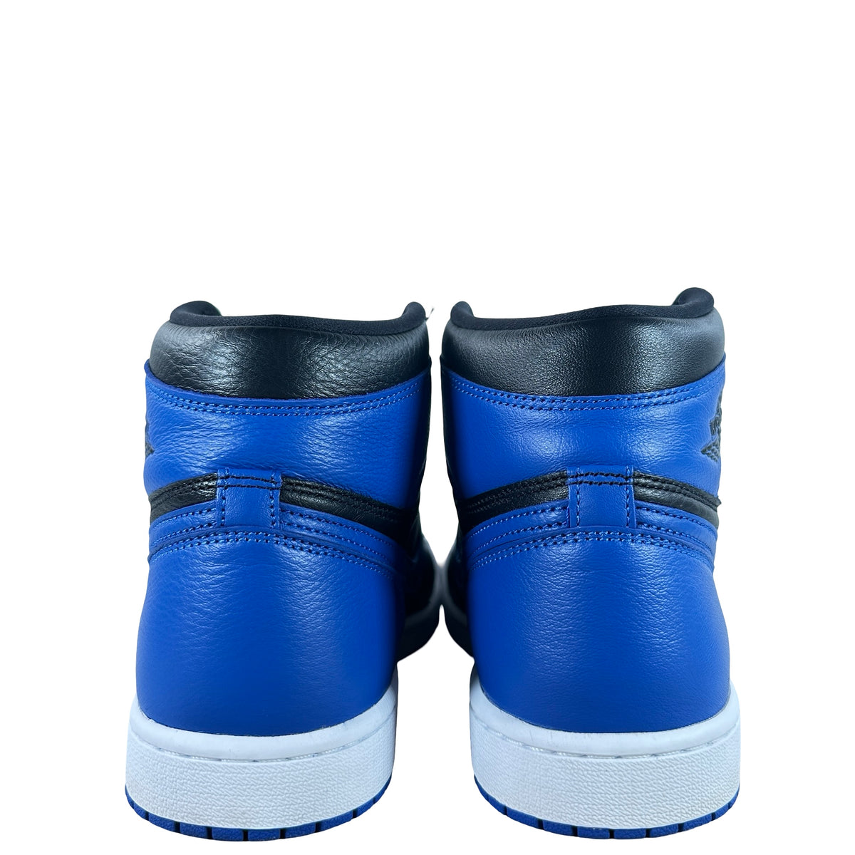 IQ5495 005 Jordan 1 Retro High OG Royal (2026) - 9 M (Used)