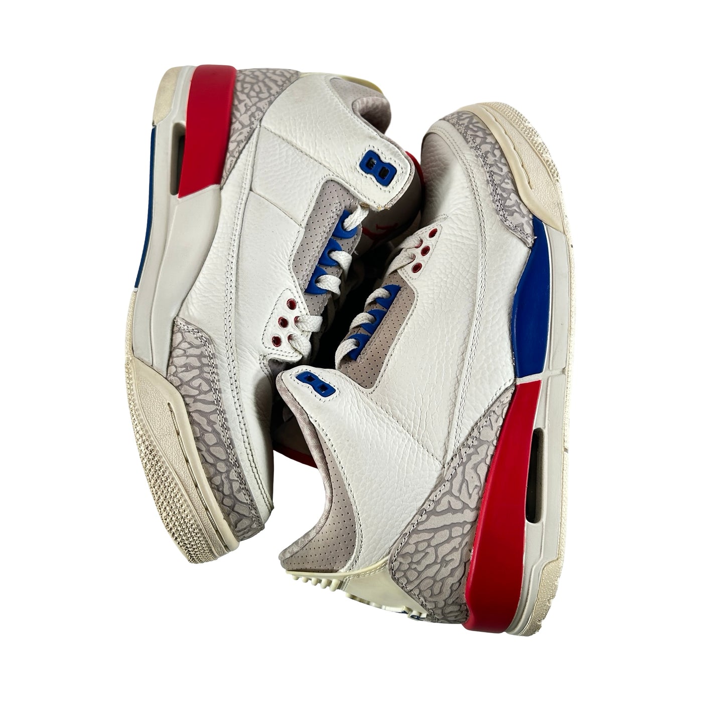 136064 140 Jordan 3 Retro International Flight [USED] - 8.5 M (Used)