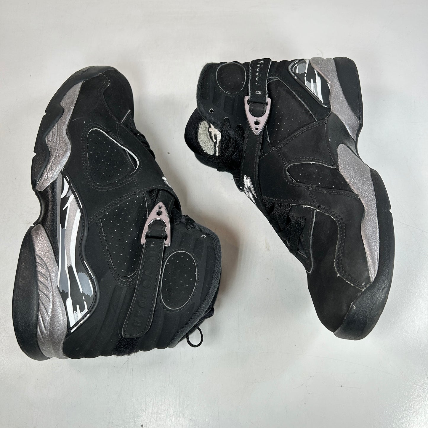 305381 003 Jordan 8 Retro Chrome (2015) [USED] - 8.5 M (Used)