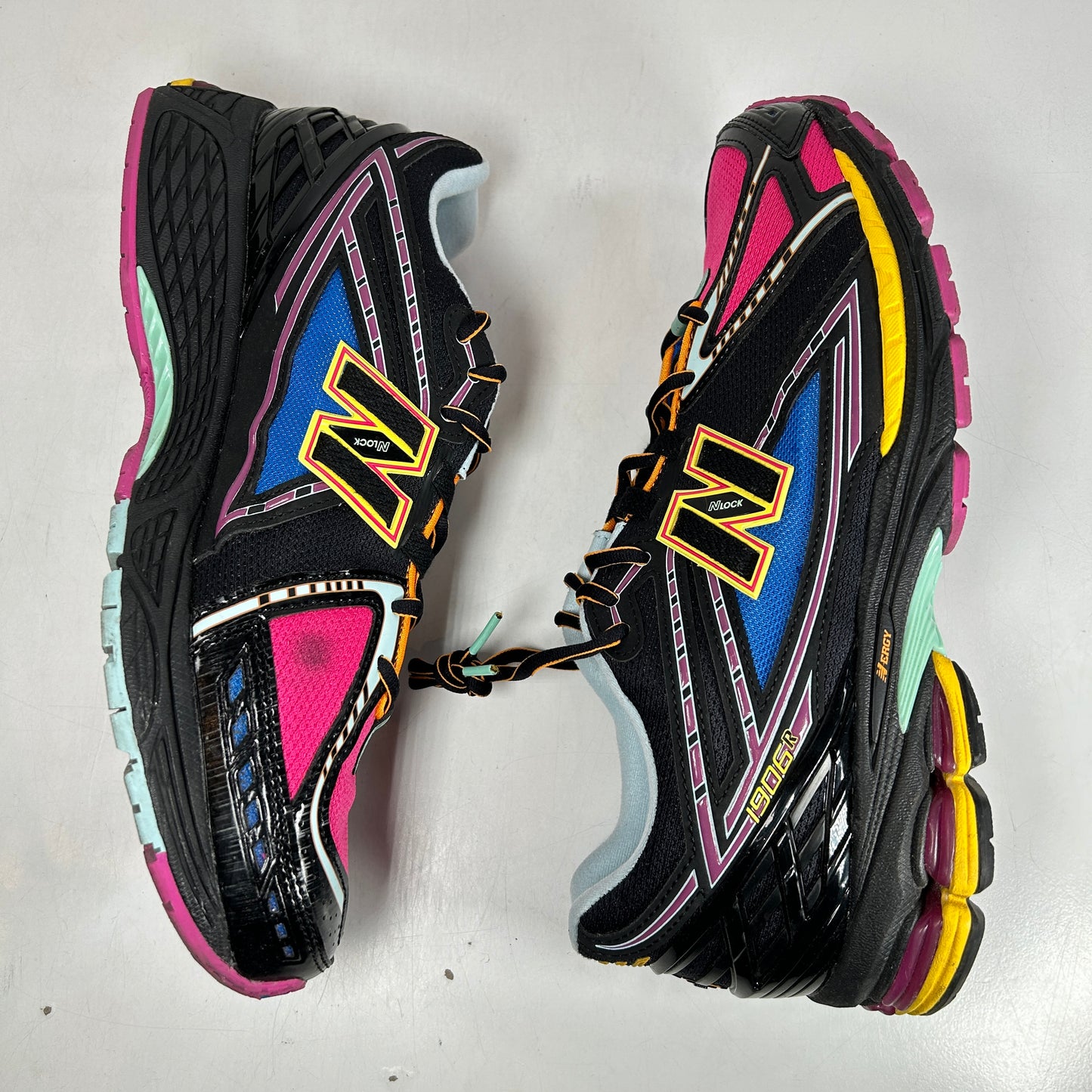 M1906RCP New Balance 1906R Neon Nights [USED] - 11.5 M (Used)