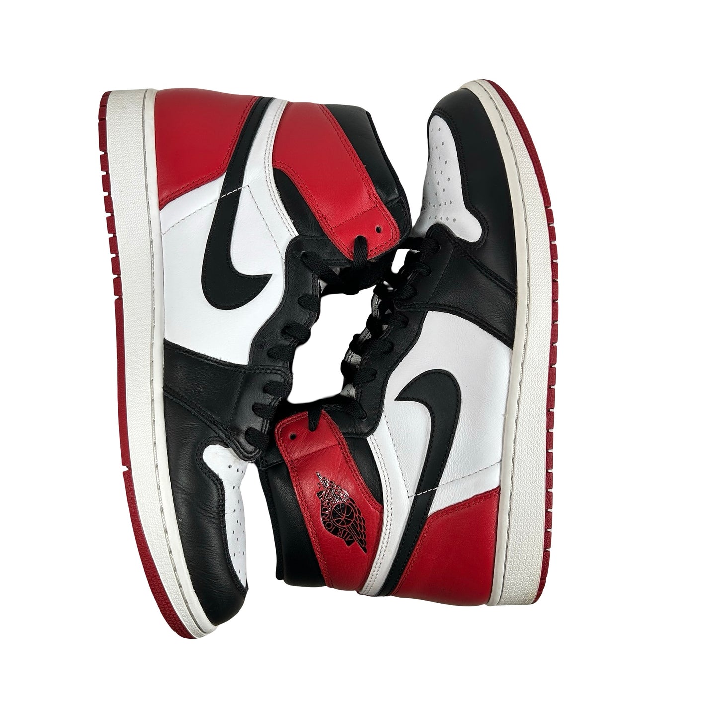 555088 125 Jordan 1 Retro Black Toe (2016) [USED] - 13 M (Used) (No Box)