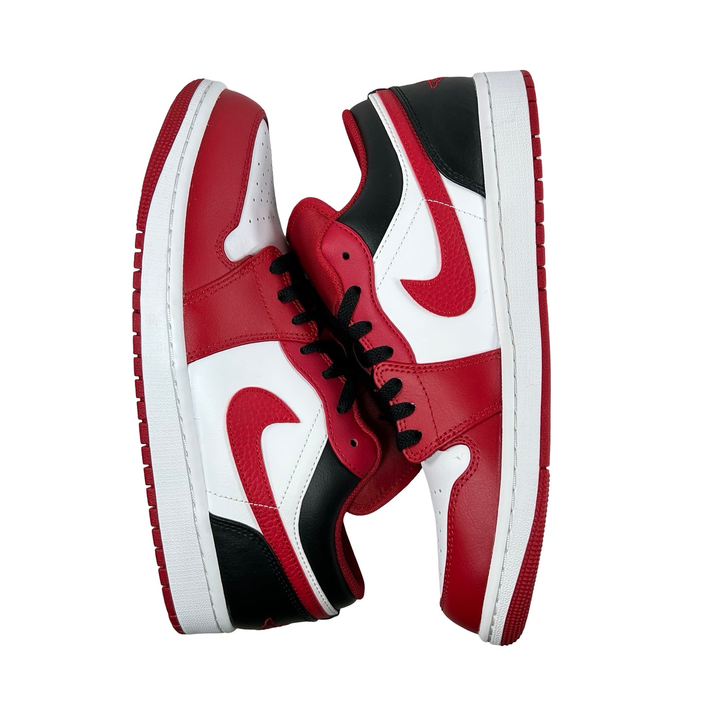 553558 163 Jordan 1 Low Bulls [USED] - 10 M (VNDS)